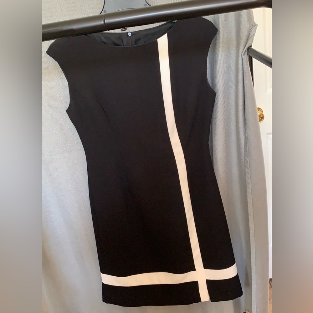 Jones New York Black and White Mini Dress